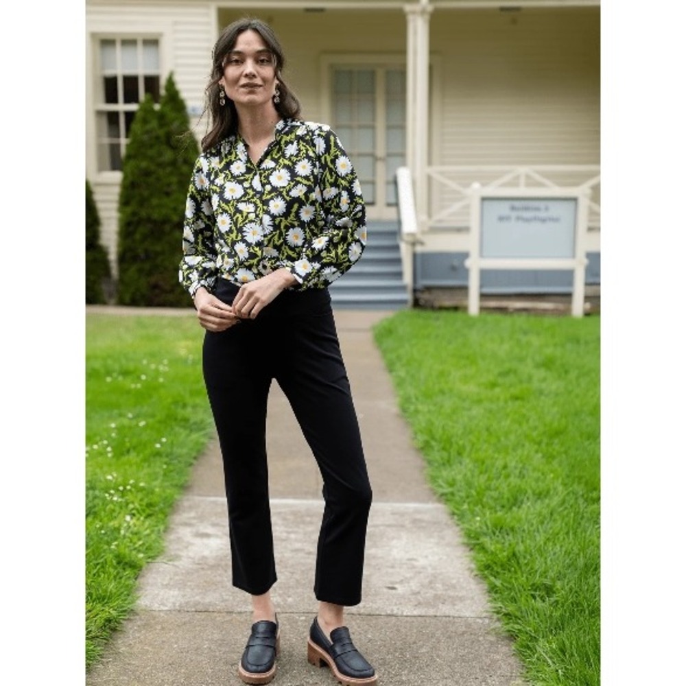 Lesley Evers AUDREY Pull On Pant In Black Solid Knit Ponte Size XS Minimal Chic